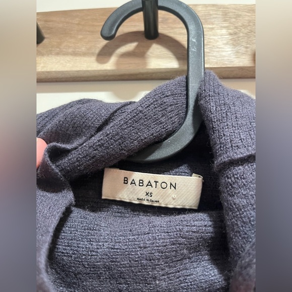 Babaton turtle neck sweater - Picture 2 of 4